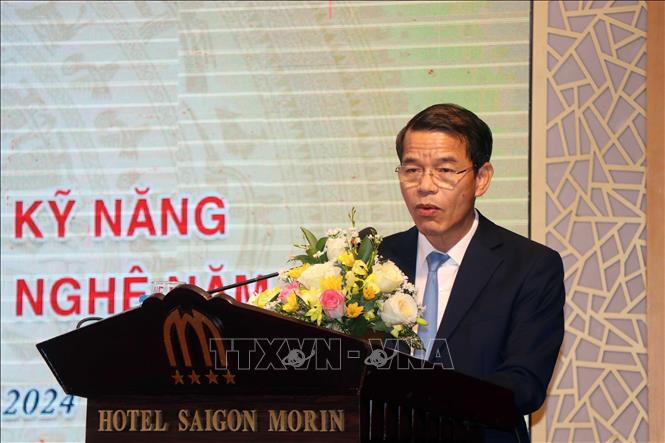 Phó Trưởng Ban Tuyên giáo Trung ương Vũ Thanh Mai phát biểu tại Hội nghị.