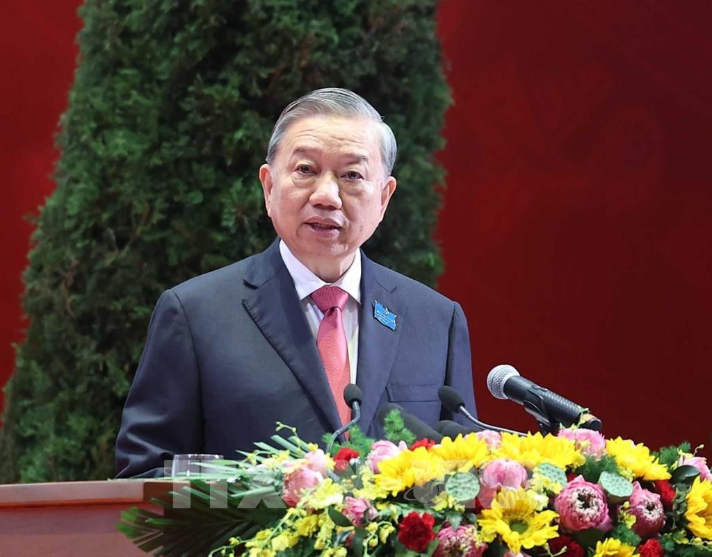 Tổng Bí Thư Tô Lâm phát biểu chỉ đạo Đại hội Đại biểu Đảng bộ thành phố Hà Nội lần thứ XVIII. Ảnh: Thống Nhất-TTXVN