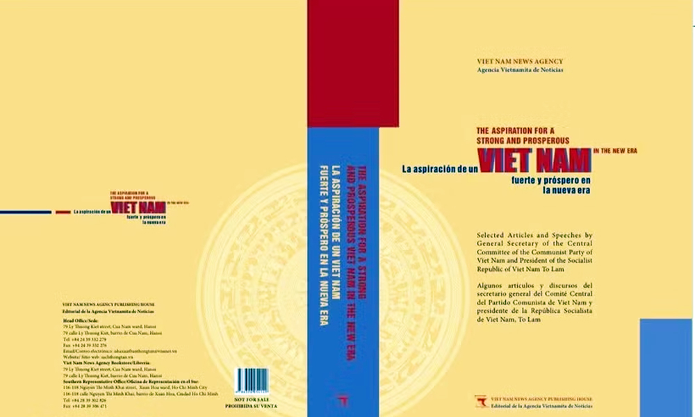 
Với 856 trang, cuốn sách không chỉ mang đến cho bạn đọc những nội dung có giá trị về lý luận và thực tiễn, mà còn giới thiệu những hình ảnh sinh động về đất nước, con người Việt Nam đang đổi mới, phát triển và vươn lên mạnh mẽ trong kỷ nguyên mới.