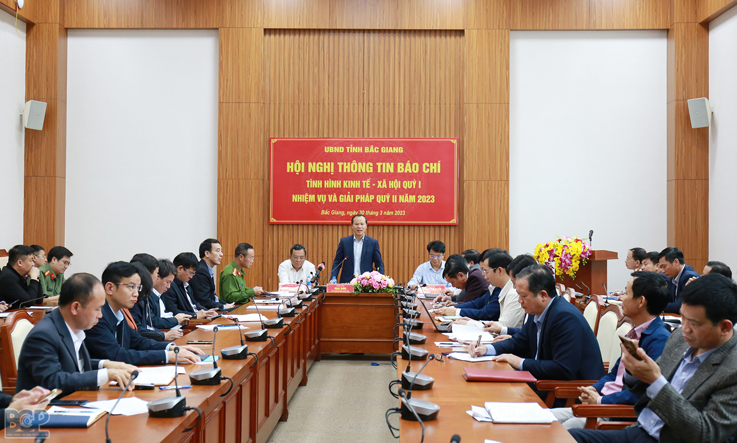 Quang cảnh hội nghị.