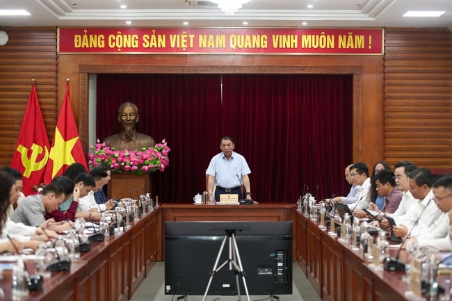 Quảng cảnh buổi làm việc. (Ảnh: Cổng thông tin Bộ VHTTDL)