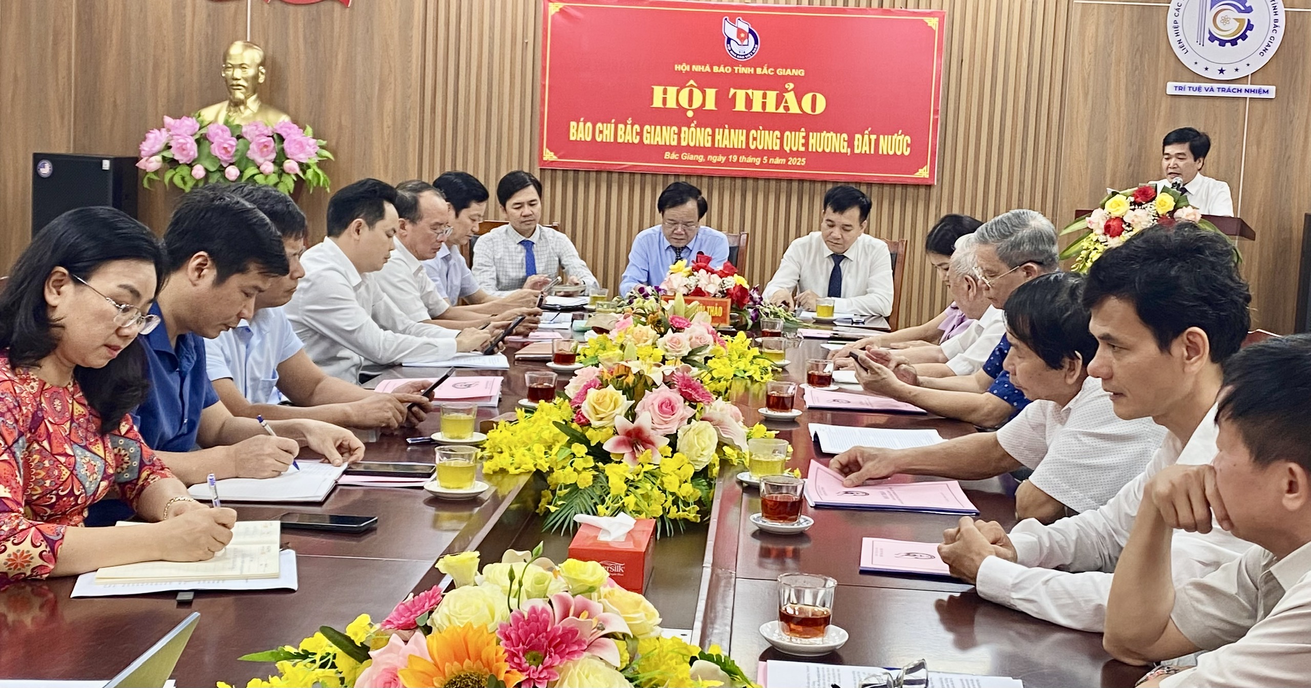 Quang cảnh buổi Hội thảo