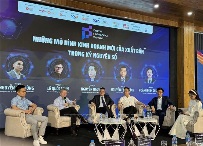 Các đại biểu chia sẻ tại phiên thảo luận mở 