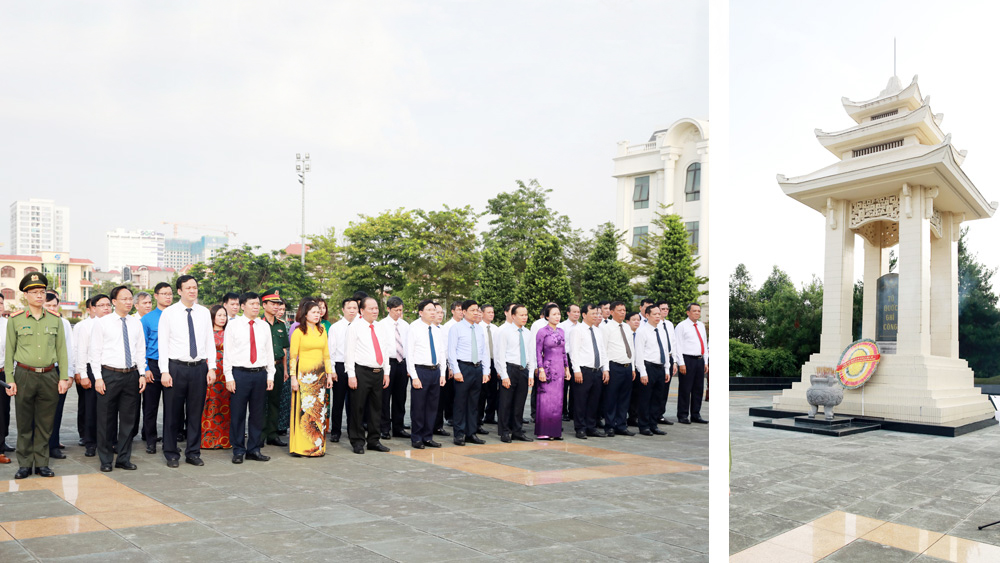 Các đồng chí lãnh đạo tỉnh đặt vòng hoa, dâng hương tại Đài Tưởng niệm các Anh hùng liệt sĩ tỉnh.