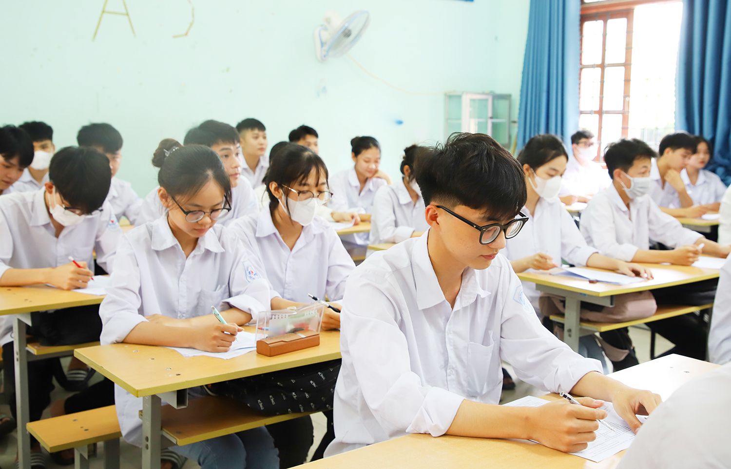 Kế hoạch thời gian năm học phải phù hợp với đặc điểm, điều kiện thực tiễn của địa phương.