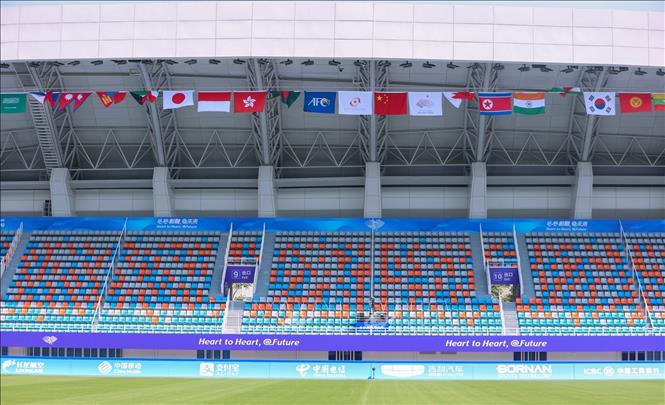 Sân Linping đã sẵn sàng cho trận đấu ra quân của Olympic Việt Nam. Ảnh: Hoàng Linh/TTXVN