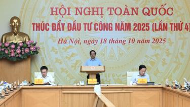Thủ tướng Chính phủ Phạm Minh Chính chủ trì Hội nghị trực tuyến toàn quốc về thúc đẩy đầu tư công năm 2025. (Ảnh: Trần Hải)