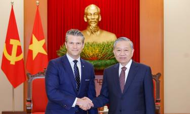 Tổng Bí thư Tô Lâm tiếp Bộ trưởng Bộ Chiến tranh Hoa Kỳ Pete Hegseth.