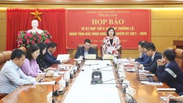 Quang cảnh buổi họp báo.