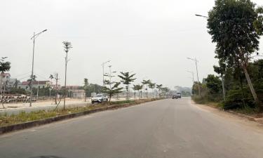 Hạ tầng kinh tế - xã hội xã Tân Dĩnh ngày càng khang trang, hiện đại