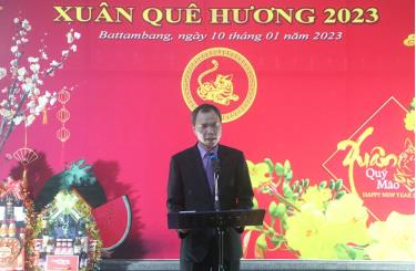 Tổng Lãnh sự Nguyễn Thành Văn phát biểu tại liên hoan. (Ảnh: Nguyễn Hiệp)