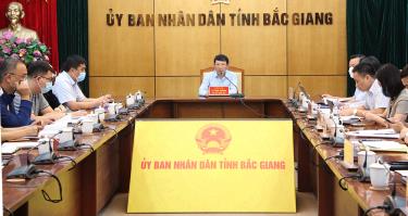 Đồng chí Lê Ánh Dương chủ trì buổi làm việc.