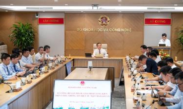 Bộ Khoa học và Công nghệ công bố 32 sản phẩm, giải pháp Make in Viet Nam.