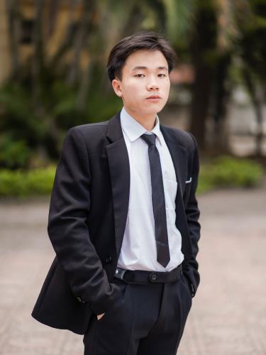 Em Nguyễn Mạnh Thắng.