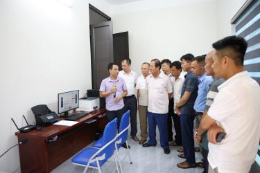 Mỗi tổ dân phố được trang bị đầy đủ các phương tiện đảm bảo cho hoạt động chuyển đổi số.