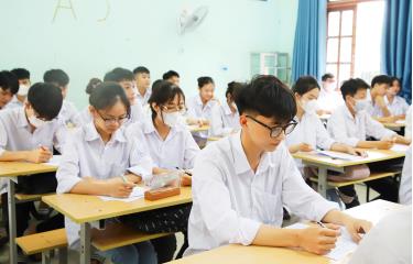 Kế hoạch thời gian năm học phải phù hợp với đặc điểm, điều kiện thực tiễn của địa phương.